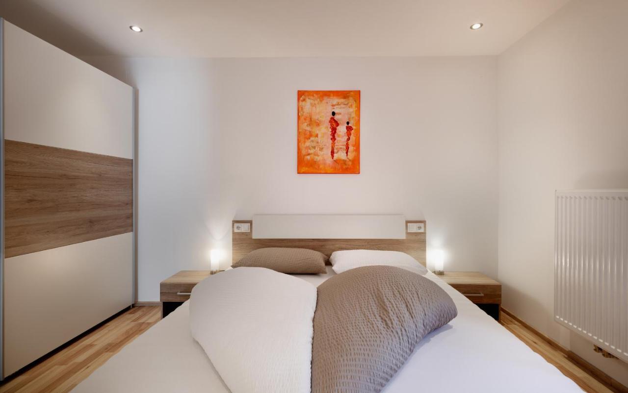 Apartment Viktoria カルテルベッロ エクステリア 写真